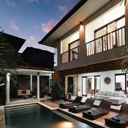 Villa C31 Seminyak ภายนอก รูปภาพ
