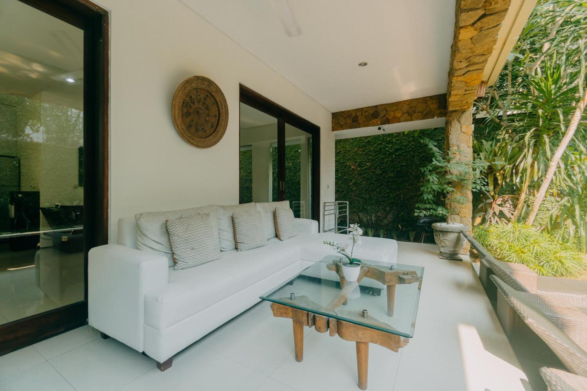 Villa C31 Seminyak ภายนอก รูปภาพ