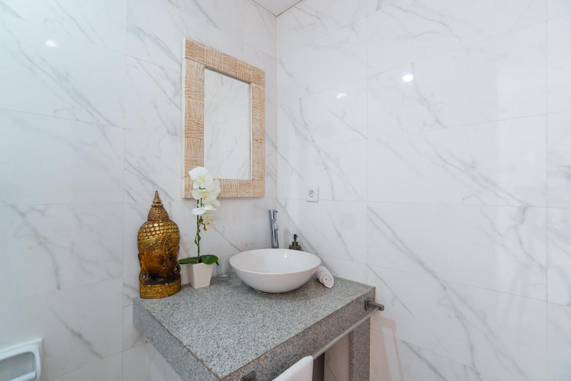 Villa C31 Seminyak ภายนอก รูปภาพ